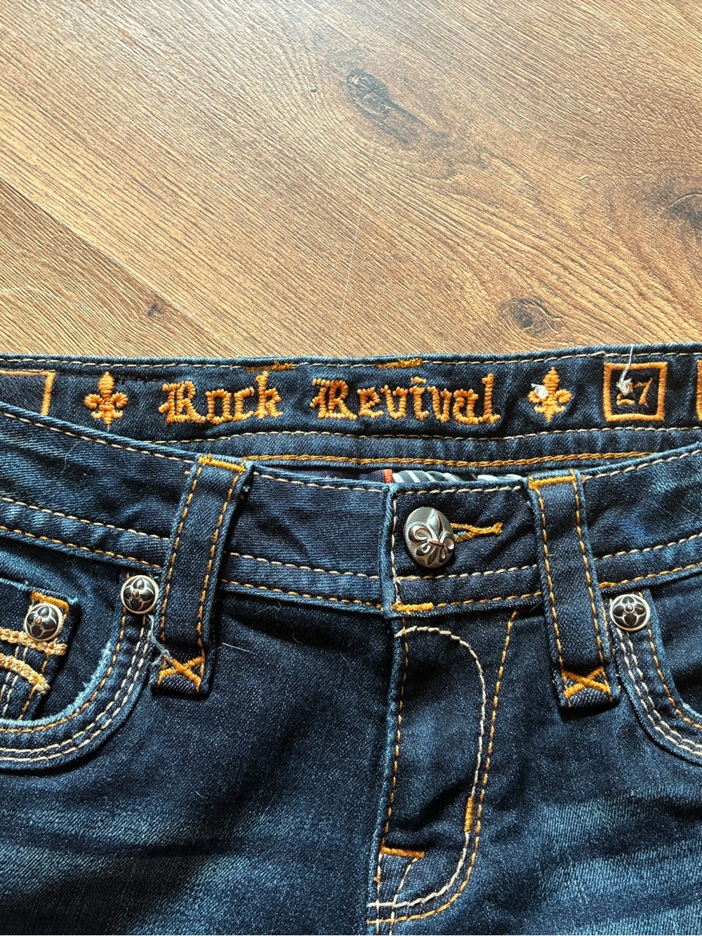 ⚡️Rock Reviva Dark Blue Skinny Jeans with Gold Embroidered Pockets - Picture 6 of 10